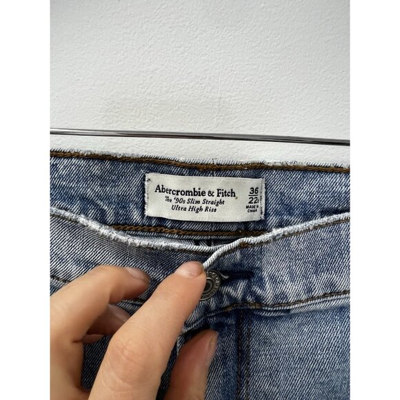 Abercrombie & Fitch Womens 90s Slim Straight Ultra High Rise Jeans Sz 36 22R - Picture 5 of 12